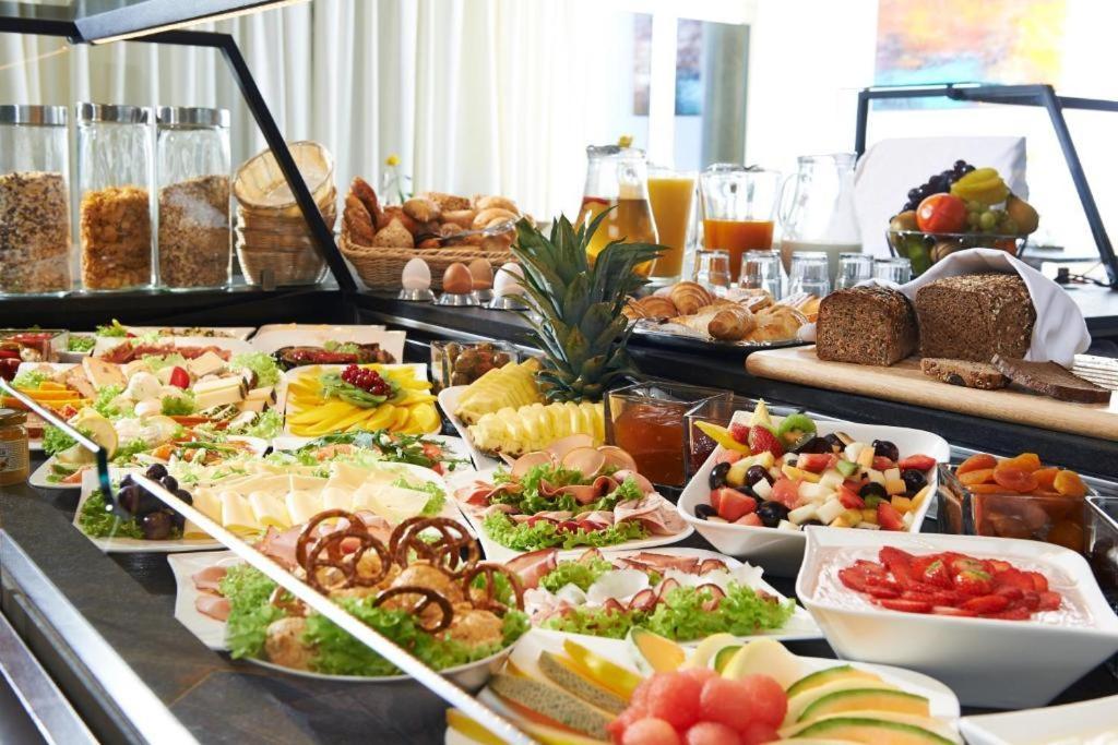 Hotel Müller Café&Wein - Mondholzhotel Veitshöchheim Esterno foto